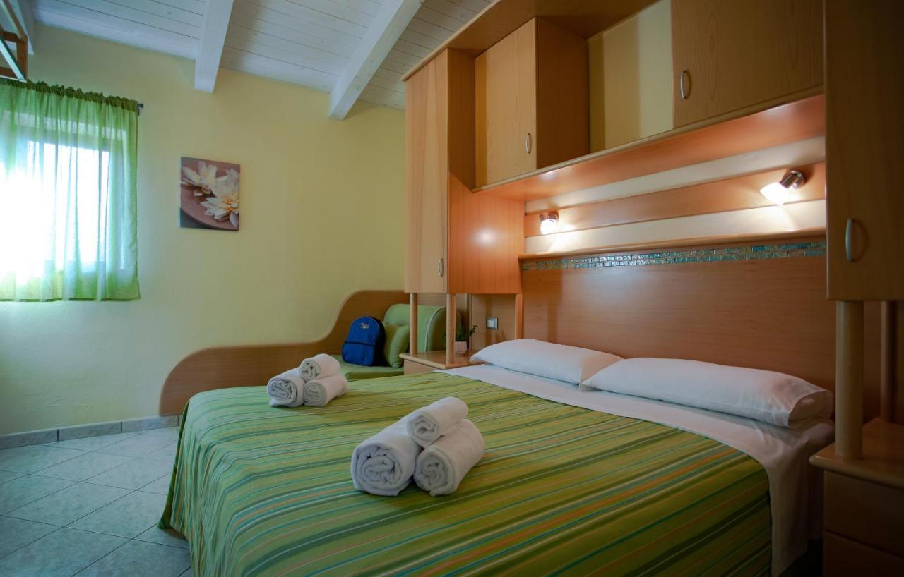 زامبروني Hotel Residence Riviera Calabra المظهر الخارجي الصورة