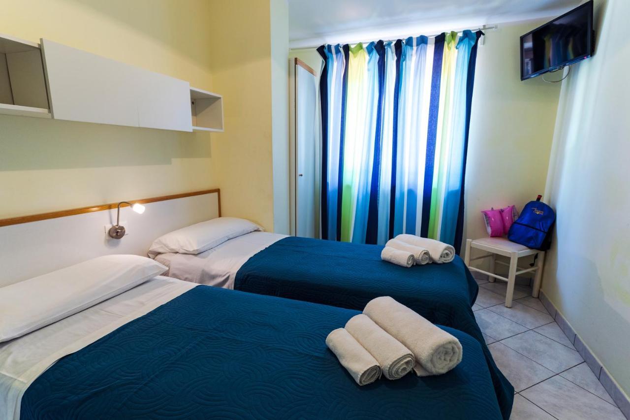 زامبروني Hotel Residence Riviera Calabra المظهر الخارجي الصورة