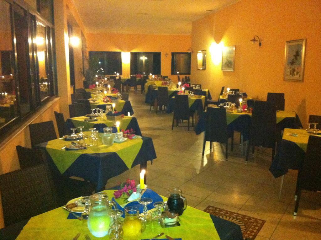 زامبروني Hotel Residence Riviera Calabra المظهر الخارجي الصورة